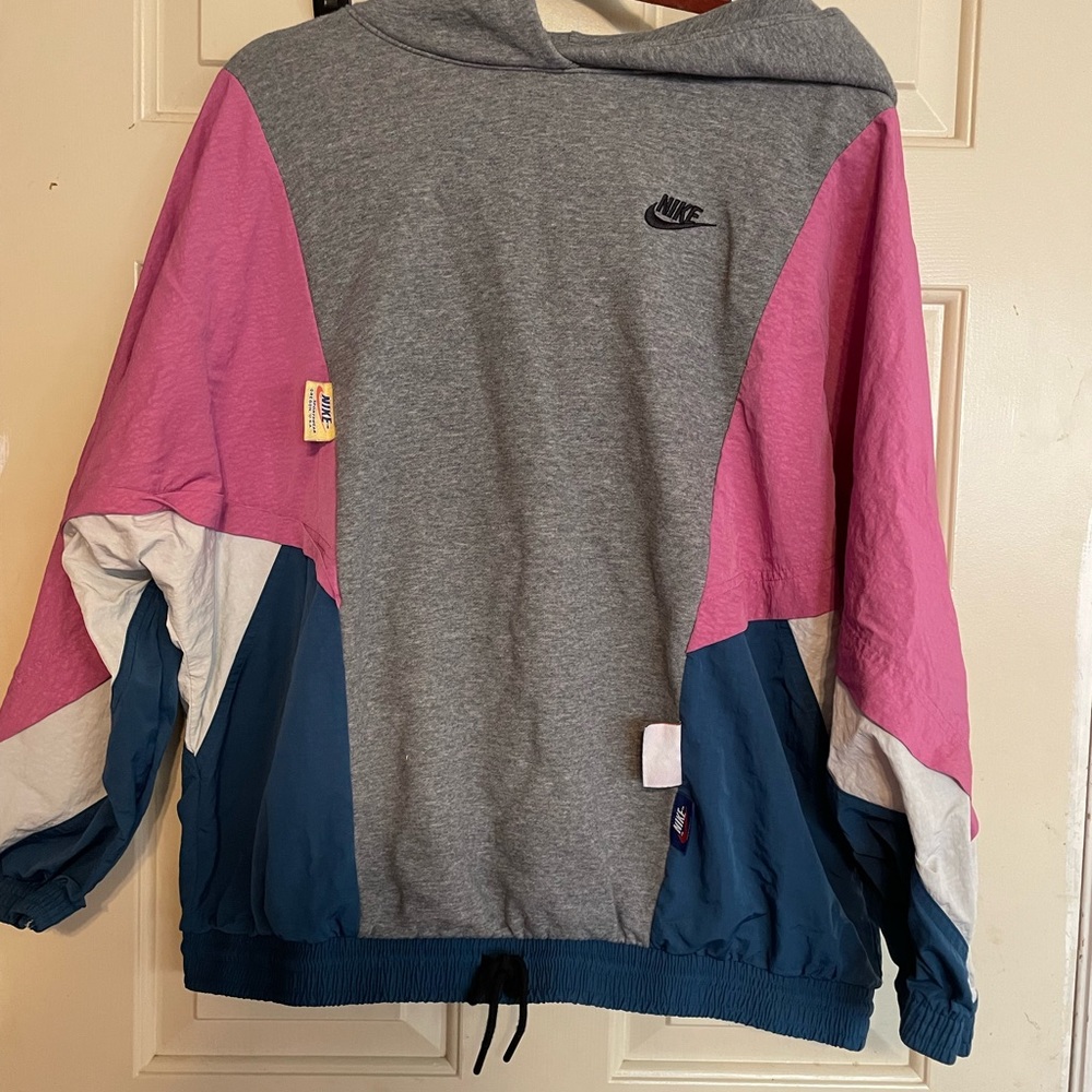 Nike sportswear icon clash pullover